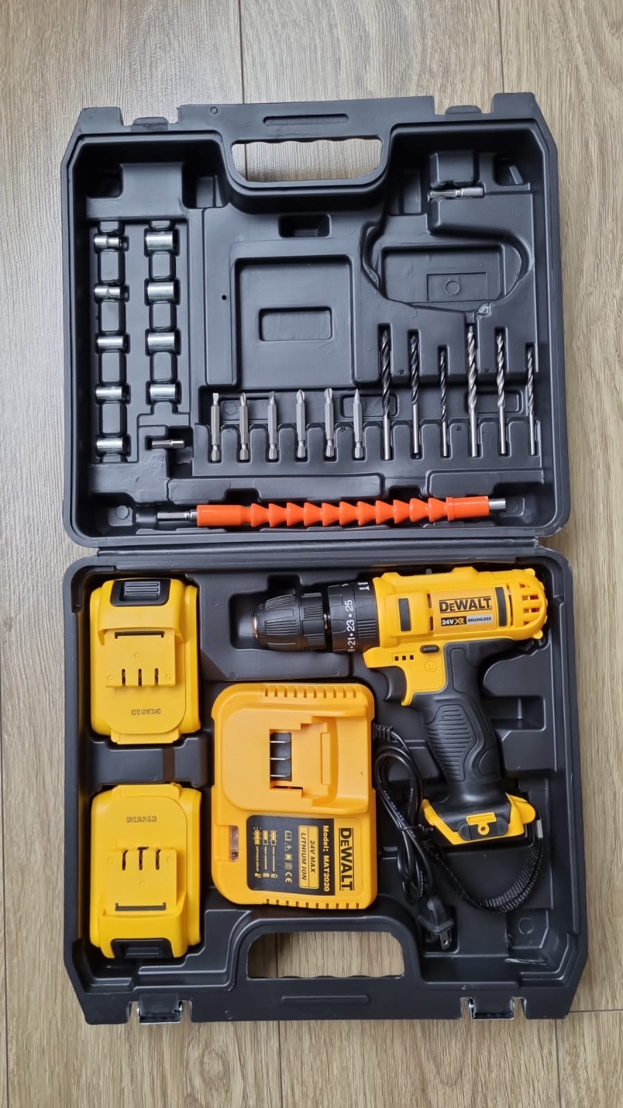 Miniatura 2 de TALADRO 24 VOLTIOS DEWALT 24DWNV 3/8